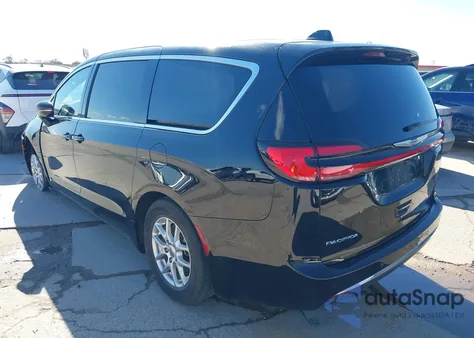 2025 Chrysler Pacifica Select z USA, uszkodzony, nr VIN 2C4RC1BG4SR551426